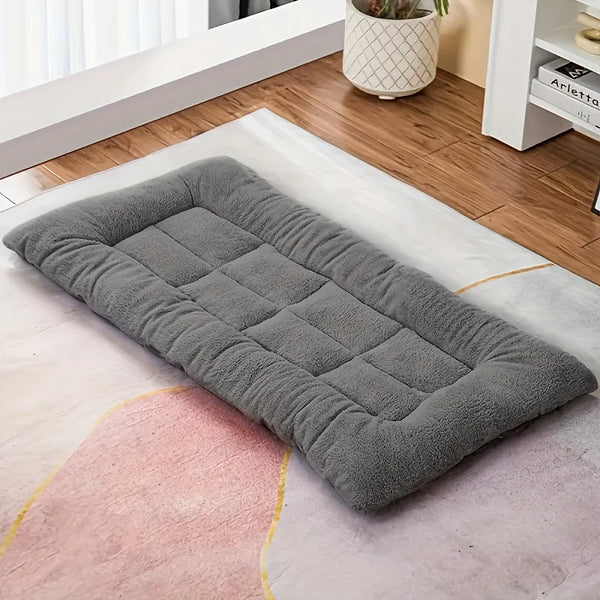 Extra Large Plush Dog Bed – Thickened Soft Sofa & Crate Mat
