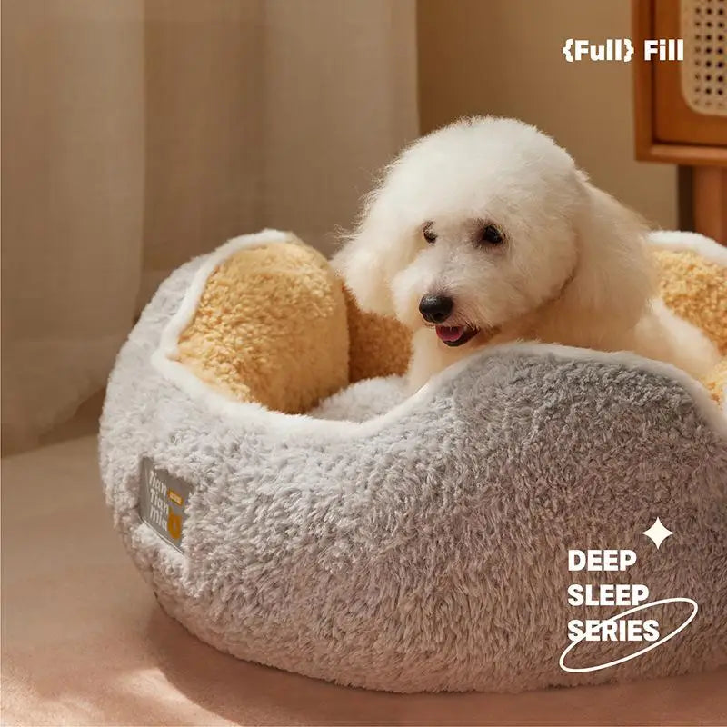 Super Plush Cat & Dog Bed – Warm Sleeping Nest & Cushion